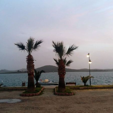 Aliye Hanim Ayvalik Exterior photo
